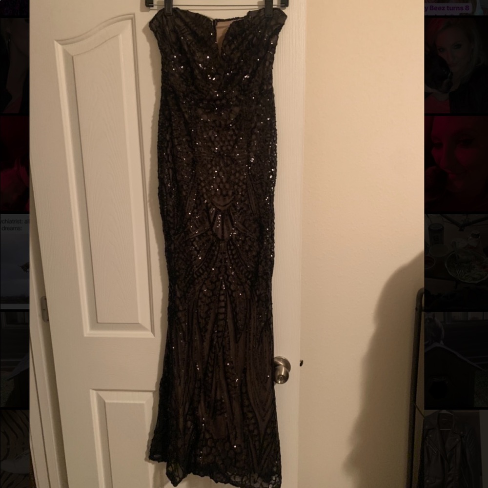 Formal black sequin fitted dress